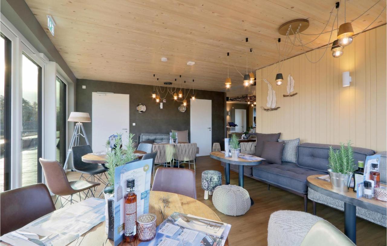 Nice Home In Lembruch-Duemmer See With Sauna Exteriér fotografie