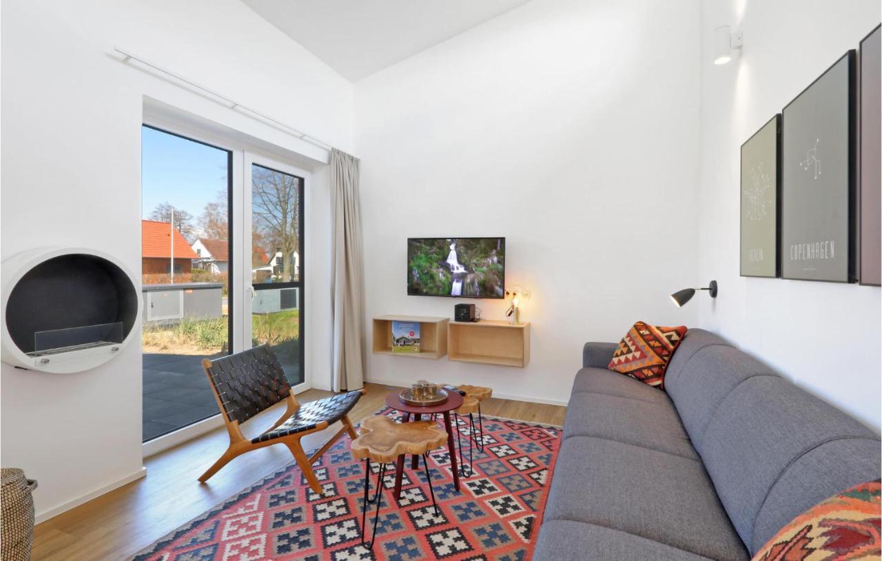 Nice Home In Lembruch-Duemmer See With Sauna Exteriér fotografie